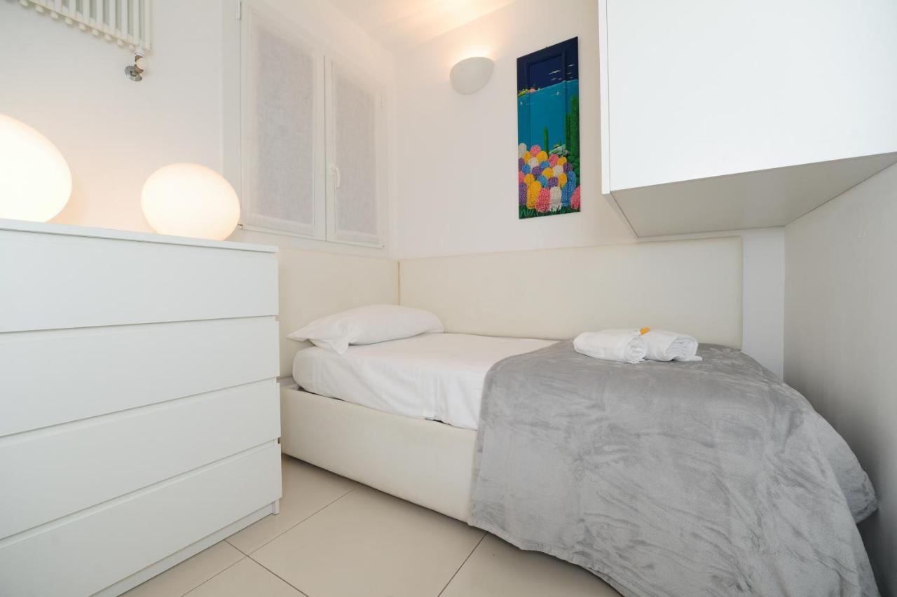La Suite Des Anges Res. Negresco Five Stars Holiday House Nisa Exterior foto